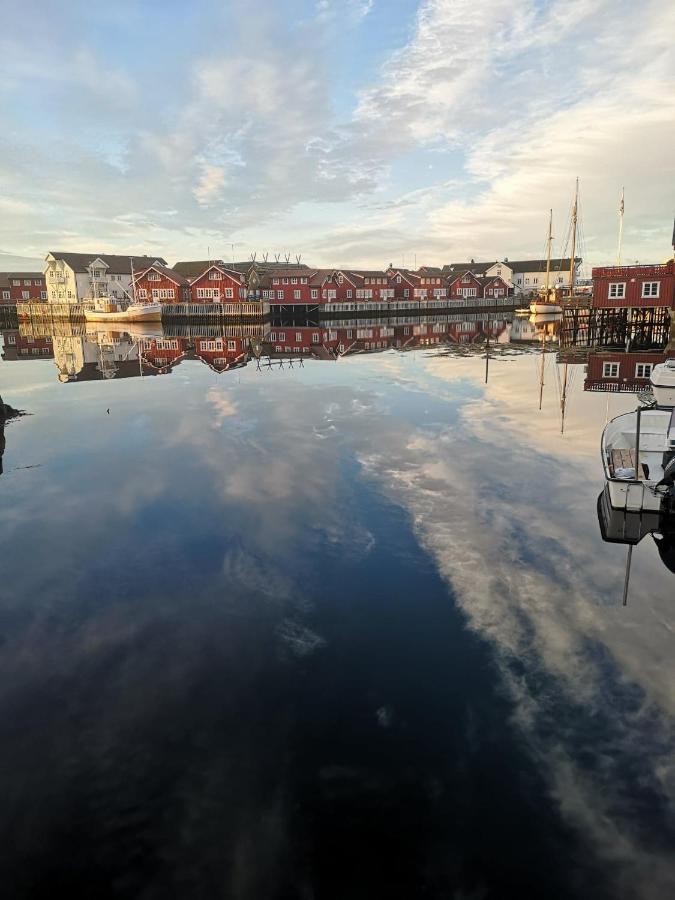 Ferienwohnung Kule Gule Huset Svolvær Exterior foto