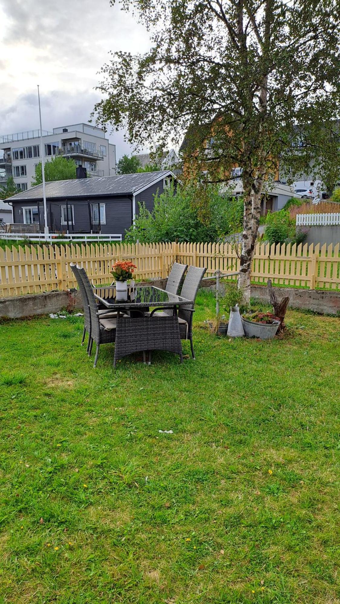 Ferienwohnung Kule Gule Huset Svolvær Exterior foto